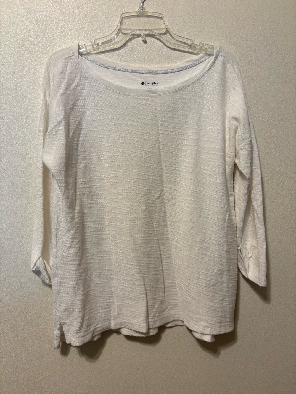 Columbia Women's White Long-Sleeve Lightweight Top